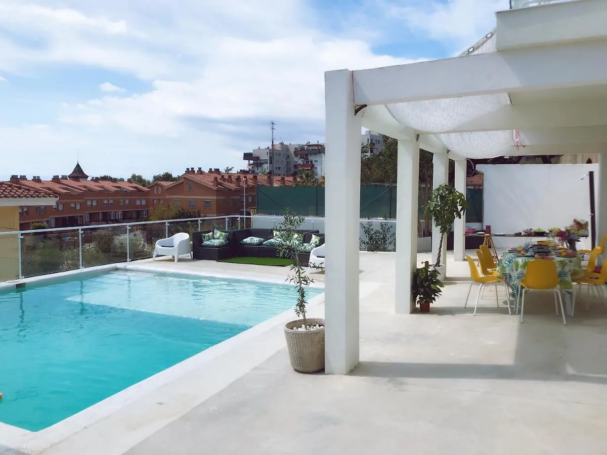 Aparthotel Hug Hotel2022 El Carrer del Canonge